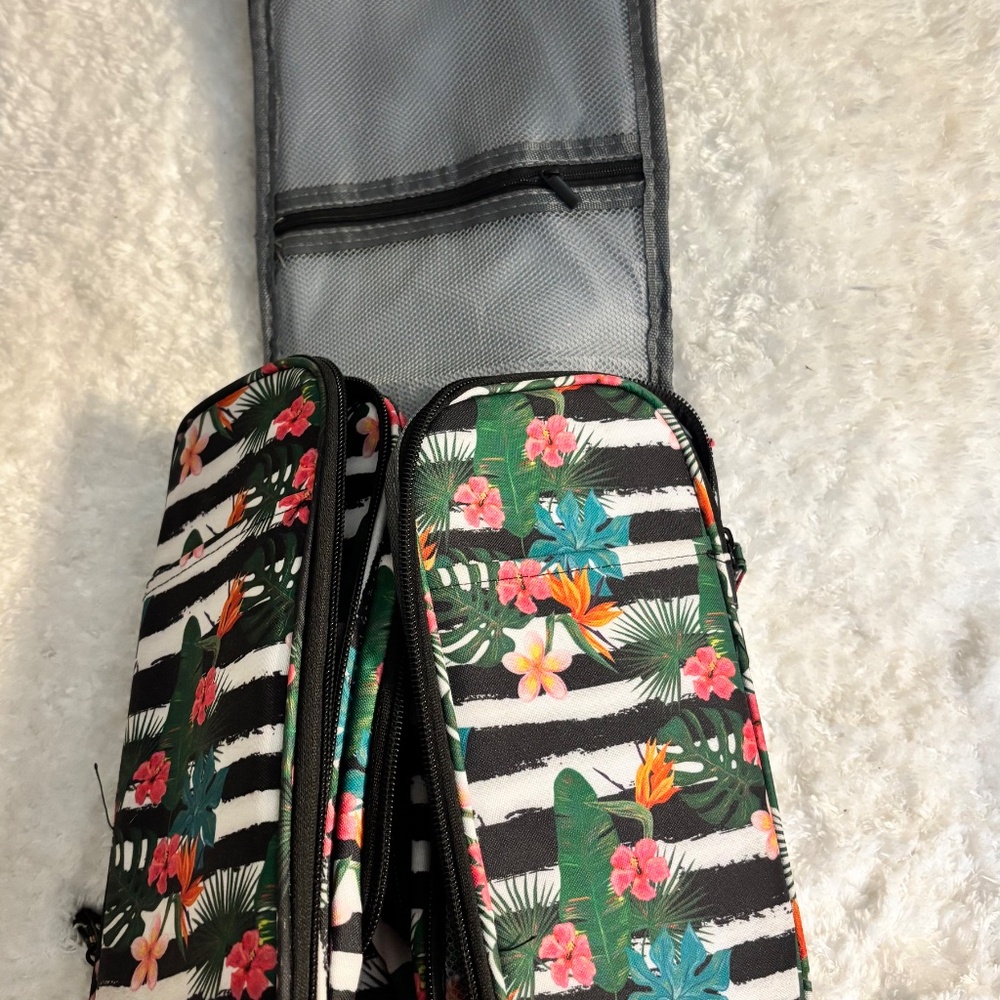 Booeen Women Toiletry Travel Hanging Bag Hawaiian Floral Pattern - Picture 2 of 7